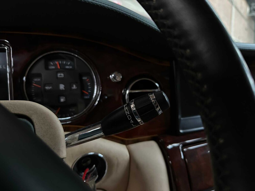 Rolls-Royce Silver Seraph Park Ward 5,4 V12 322 PS 2002 Youngtimer