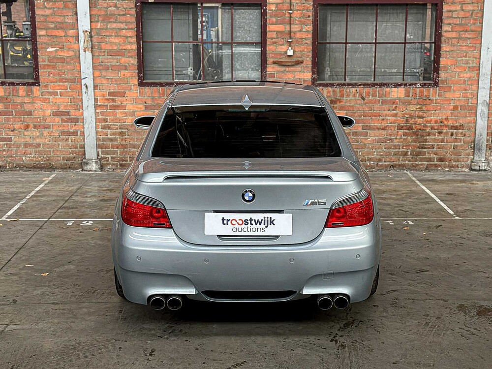 BMW M5 5,0 V10 E60 500 PS 2006 5er Youngtimer