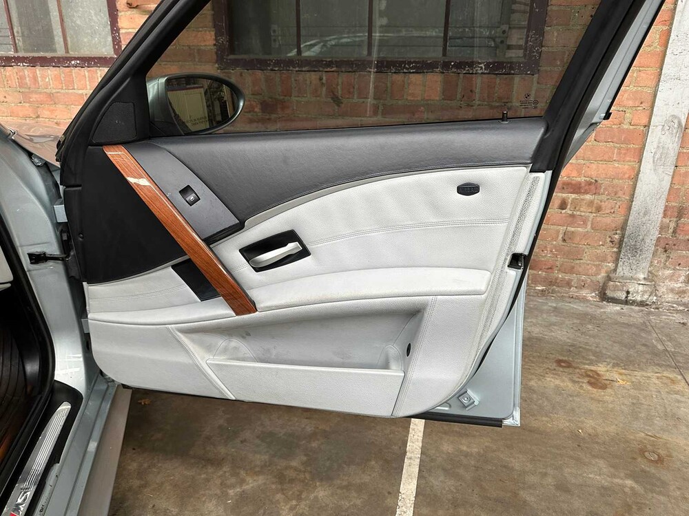 BMW M5 5,0 V10 E60 500 PS 2006 5er Youngtimer