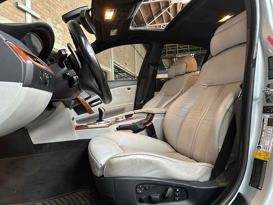 BMW M5 5.0 V10 E60 500pk 2006 5-serie Youngtimer