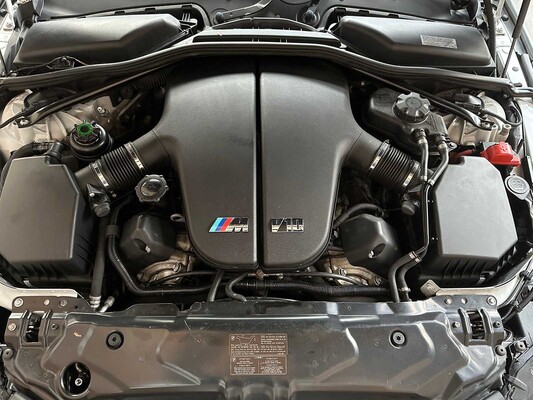 BMW M5 5.0 V10 E60 500pk 2006 5-serie Youngtimer