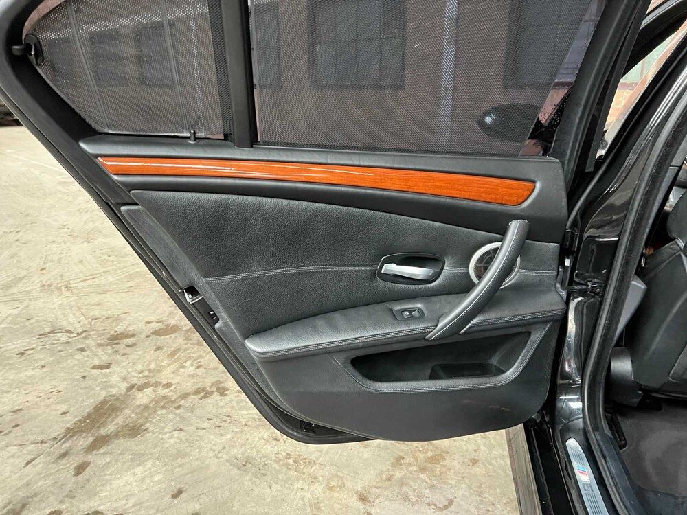 BMW M5 5.0 V10 E60 507 PS 2008 5er YOUNGTIMER