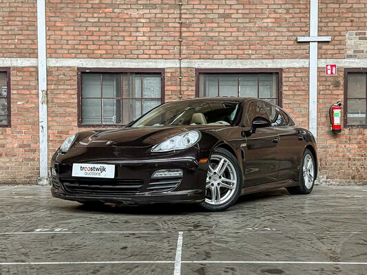 Luxury & sports cars te Boxmeer