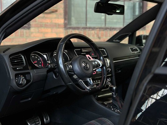 Volkswagen Golf GTI Performance VII 2.0 TSI Golf 7 230pk 2014, TV-769-S