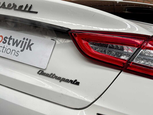 Maserati Quattroporte GT S 3.8 V8 530PK 2013