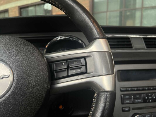 Ford Mustang 3.7 V6 310pk 2014