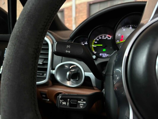 Porsche Cayenne S E-Hybrid 3.0 V6 416pk 2015, HB-194-D