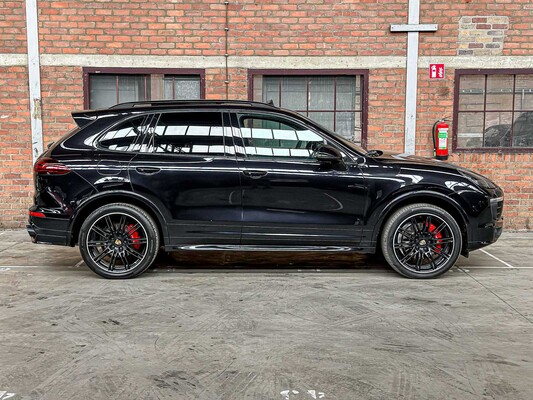 Porsche Cayenne S E-Hybrid 3.0 V6 416pk 2015, HB-194-D