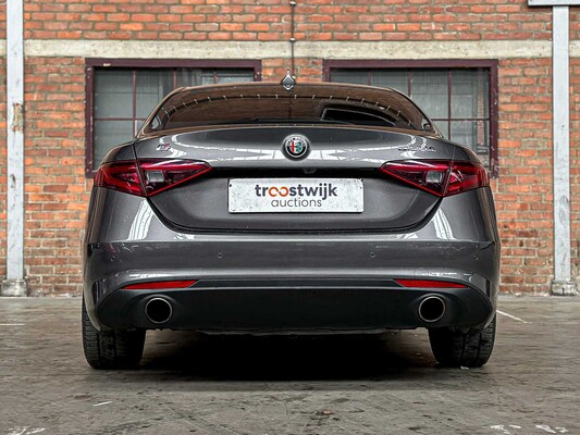 Alfa Romeo Giulia 2.0 T AWD Veloce Repetti B4 + GEPANTSERD 280pk 2019, JDK-05-S