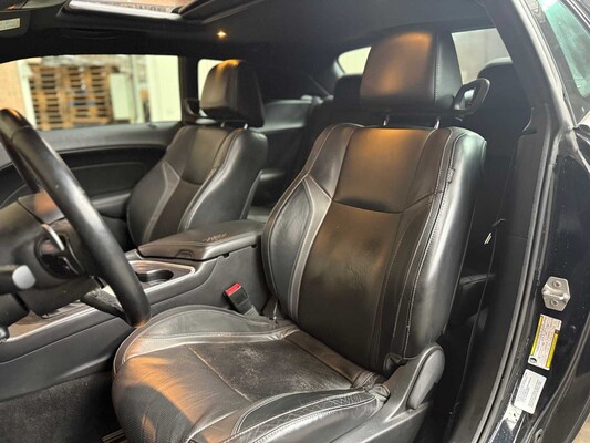 Dodge Challenger SXT PLUS 3.6 V6 305pk 2015