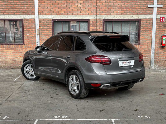 Porsche Cayenne 4.8 V8 S 405pk 2013