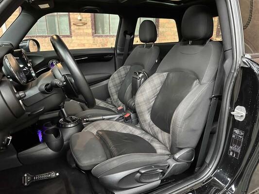 Mini Cooper S 2.0 JCW 400pk 2014 (Origineel-NL), 3-XDD-09