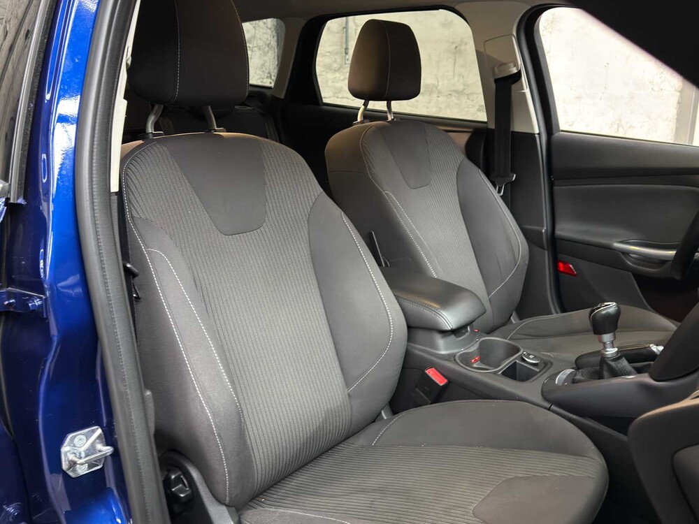 Ford Focus Kombi 1.0 EcoB. Nachtrag: Plus 125 PS 2014, 2-XLH-94