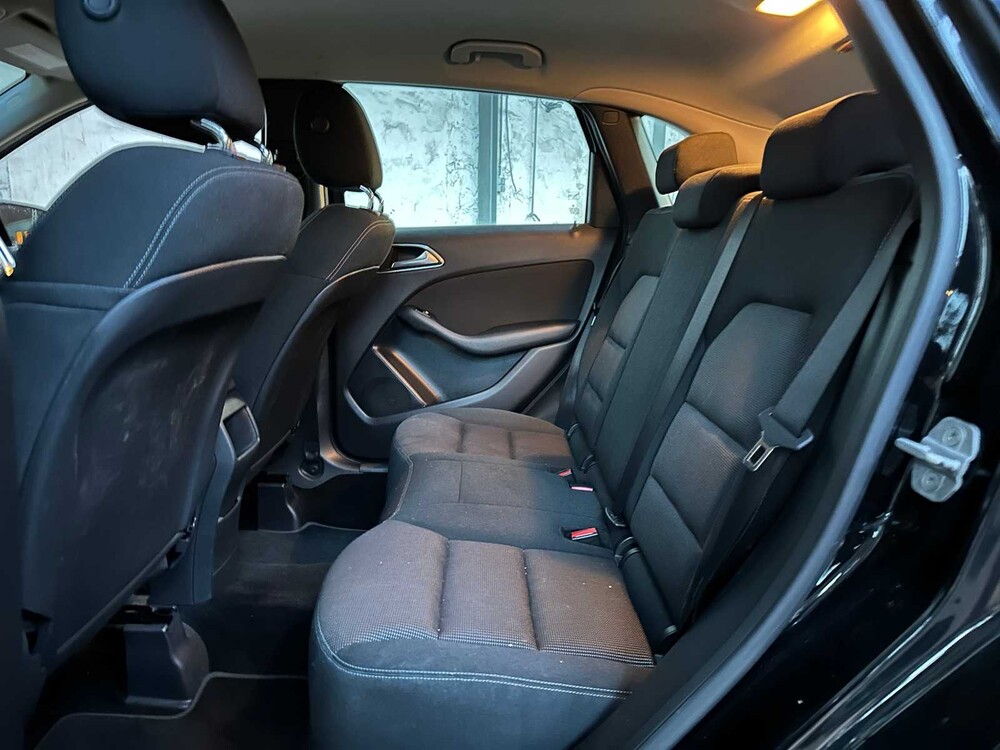 Mercedes-Benz B180 Ambition B-Klasse 122 PS 2012, 97-XKZ-4