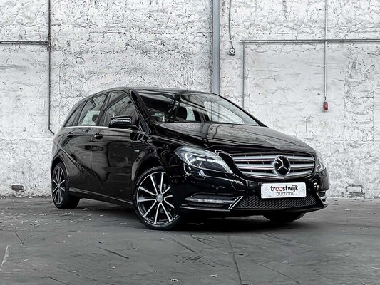 Mercedes-Benz B180 Ambition B-Klasse 122pk 2012, 97-XKZ-4