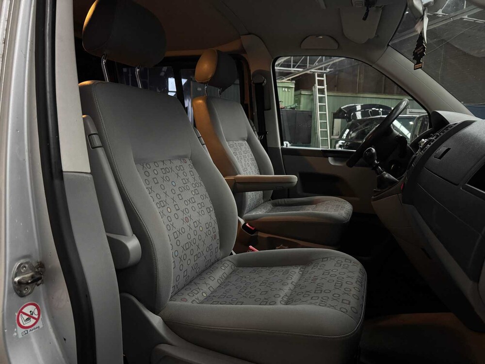 Volkswagen Transporter 2.5 TDI 300 131 PS 2005 Doppelkabine, 65-VXT-4