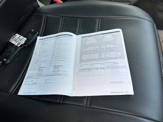 Volkswagen Transporter 2.5 TDI 300 131pk 2005, 65-VXT-4