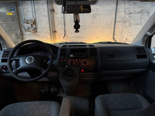 Volkswagen Transporter 2.5 TDI 300 131 PS 2005 Doppelkabine, 65-VXT-4