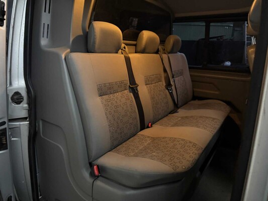 Volkswagen Transporter 2.5 TDI 300 131 PS 2005 Doppelkabine, 65-VXT-4