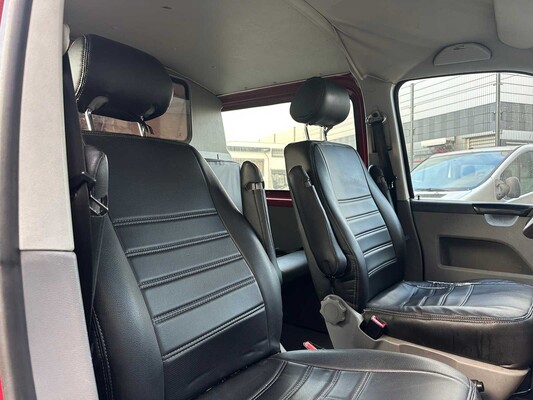 Volkswagen Transporter 2.5 TDI 300 131pk 2005, 65-VXT-4