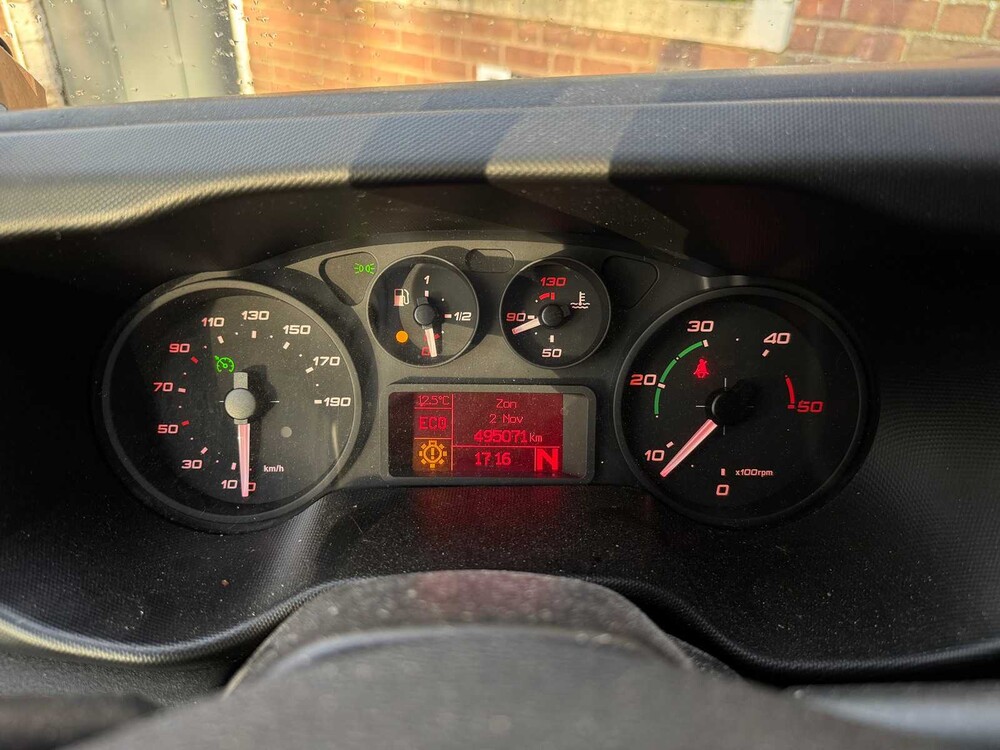 Iveco Daily 40C17 3.0 375 170 PS 2016, VS-281-H