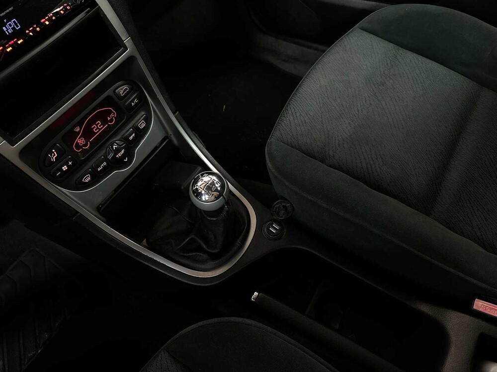 Peugeot 307 SW 1.6 16V 109 PS 2003, 98-NL-HN