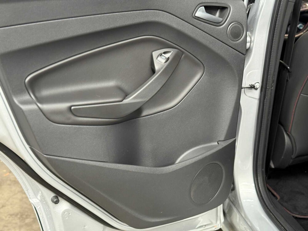 Ford Kuga 1.5 TDCi ST-Line 120 PS 2018, SJ-597-N