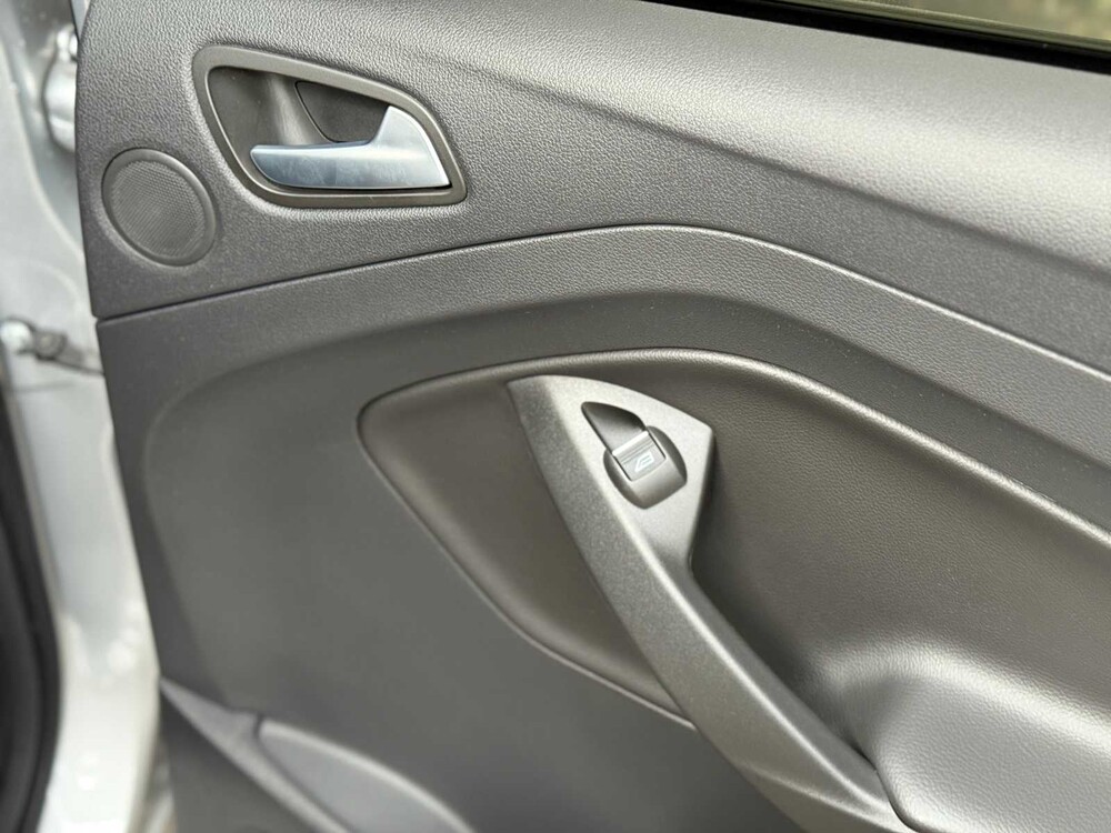 Ford Kuga 1.5 TDCi ST-Line 120 PS 2018, SJ-597-N