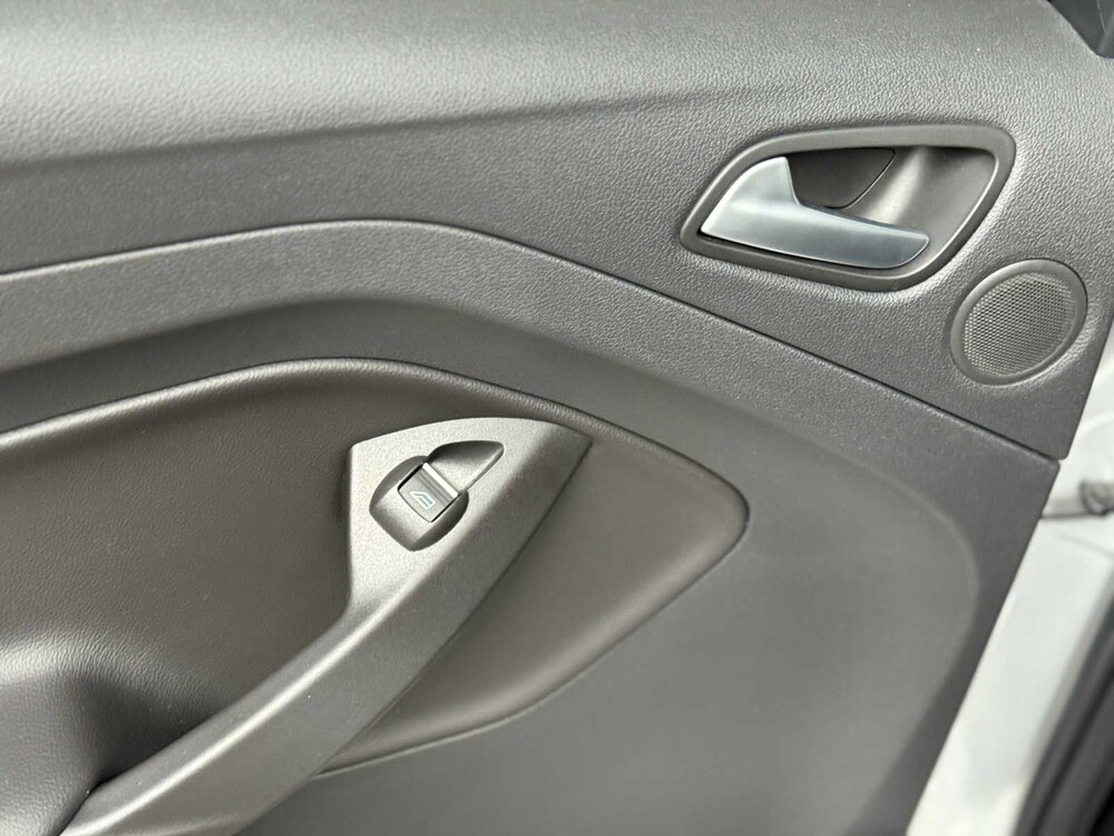 Ford Kuga 1.5 TDCi ST-Line 120 PS 2018, SJ-597-N