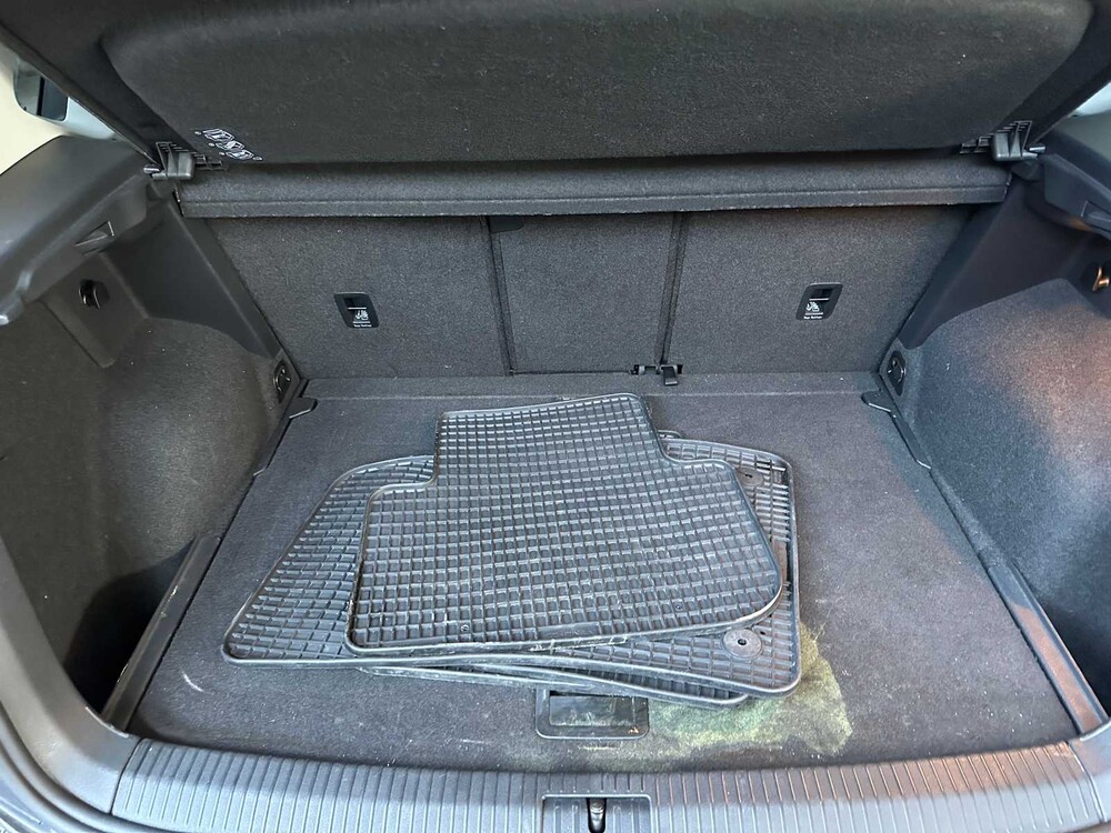 Volkswagen Golf Sportsvan 1.0 TSI Highline 110 PS 2018, N-155-RT