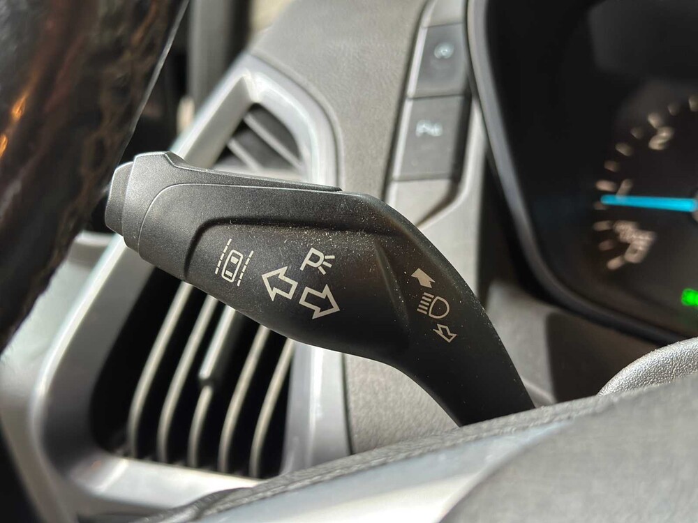 Ford Transit Custom 290 2,0 TDCI L2H1LDC Doppelkabine 170 PS 2017, V-477-HZ