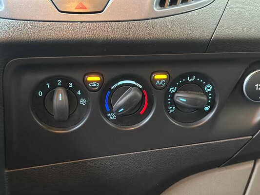 Ford Transit Custom 290 2.0 TDCI L2H1LDC dubbele cabine 170pk 2017, V-477-HZ