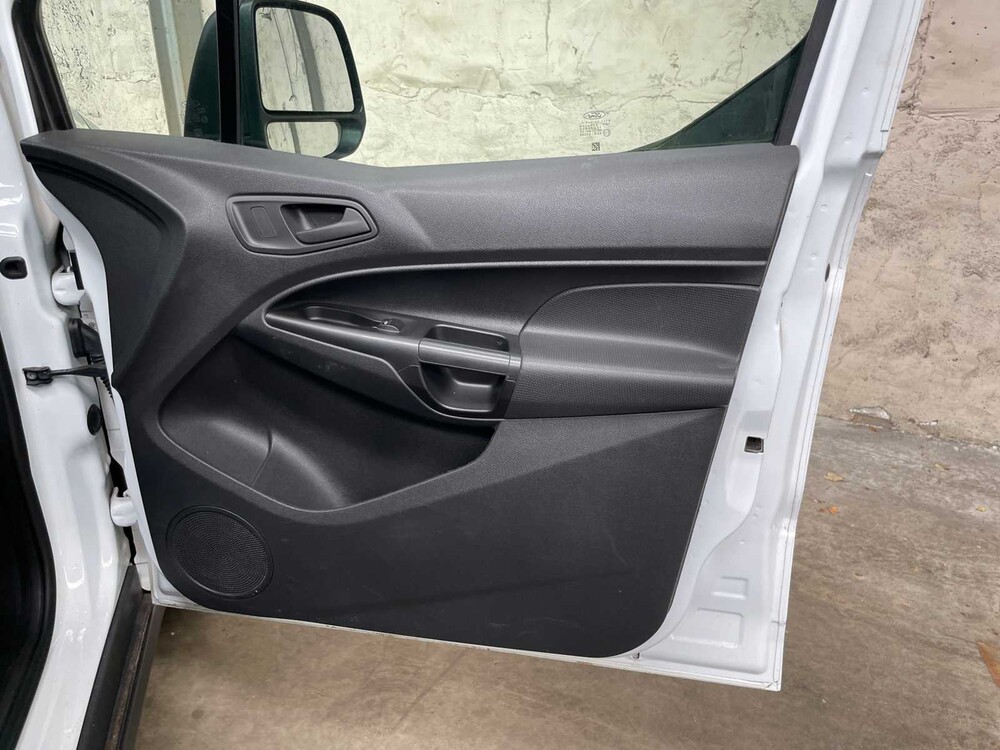 Ford Transit Connect 1,6 TDCI Economy 95 PS 2015 Nutzfahrzeug, VR-048-R