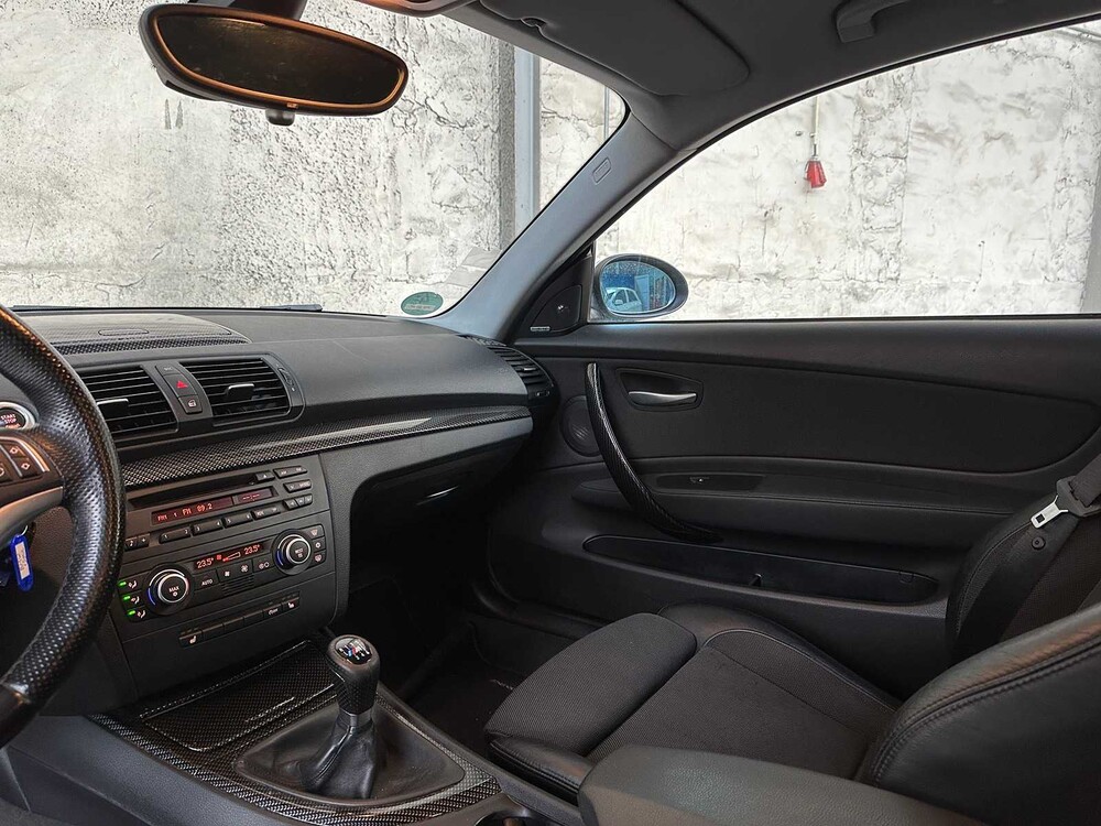 BMW 118i 1-Reihe 143 PS 2008, L-668-XD