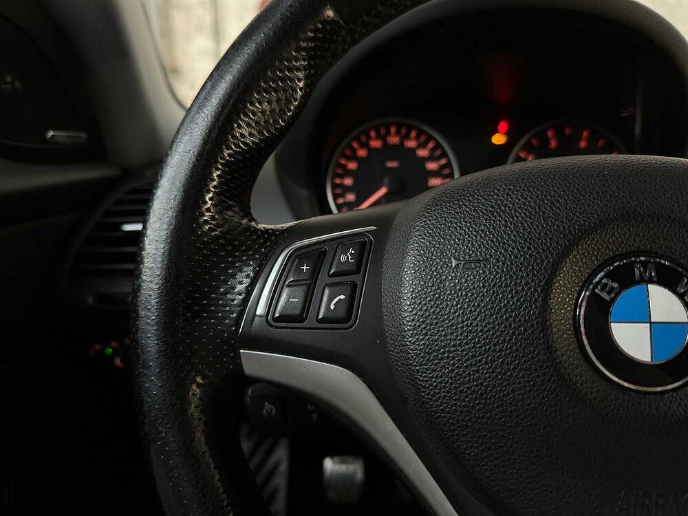 BMW 118i 1-Reihe 143 PS 2008, L-668-XD