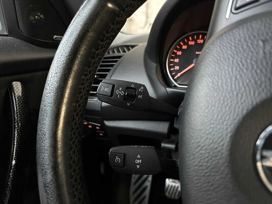 BMW 118i 1-serie 143pk 2008, L-668-XD