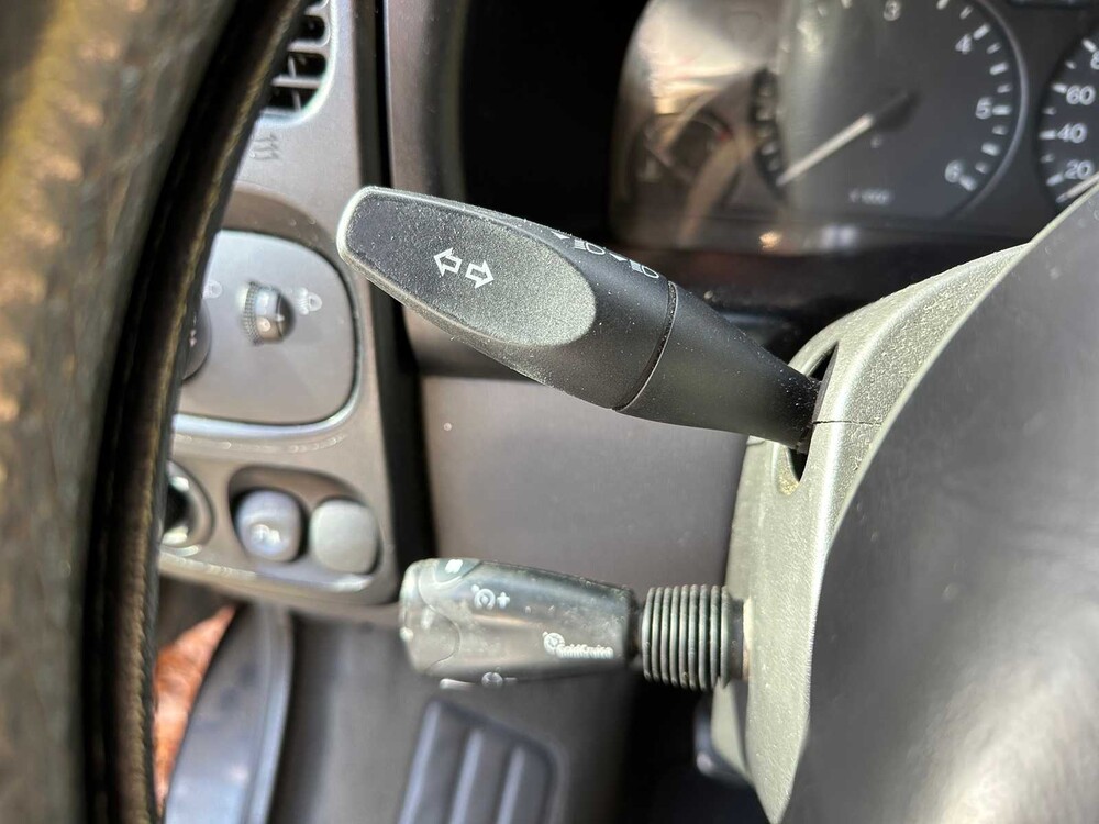 Ford Transit 260S FD DC 125 Camper 125 PS 2003, J-557-JB