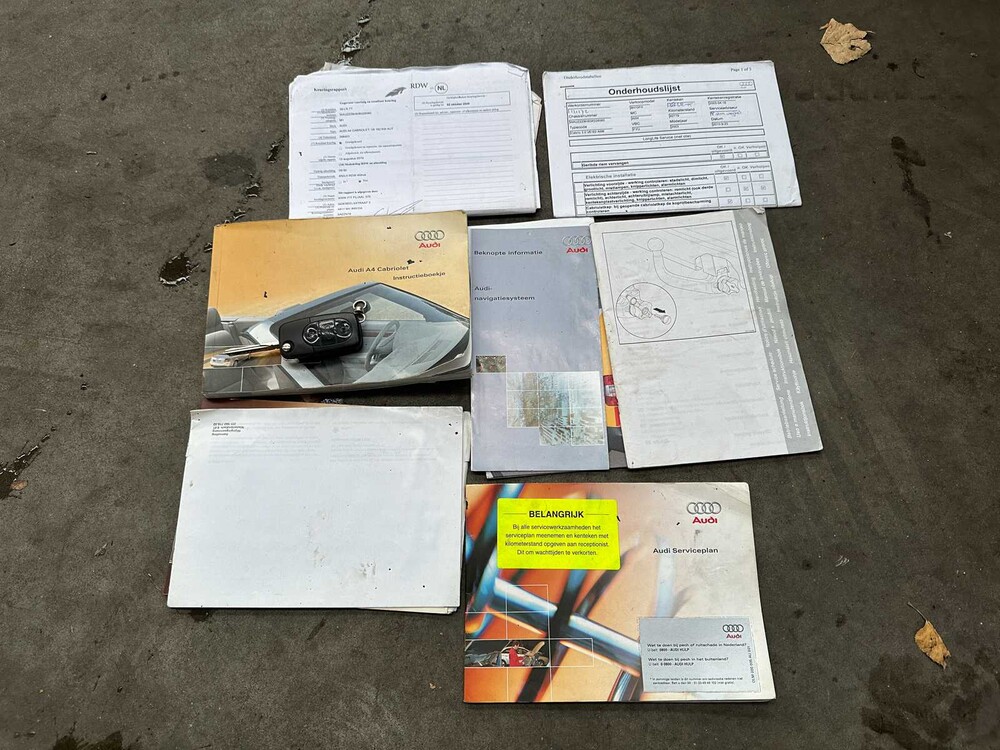 Audi A4 Cabriolet 3,0 V6 Exklusiv 220 PS 2003 -Automatik-, 38-LR-TT