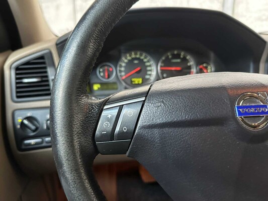 Volvo S60 2.4D Momentum 163 PS 2007, 07-XL-GT