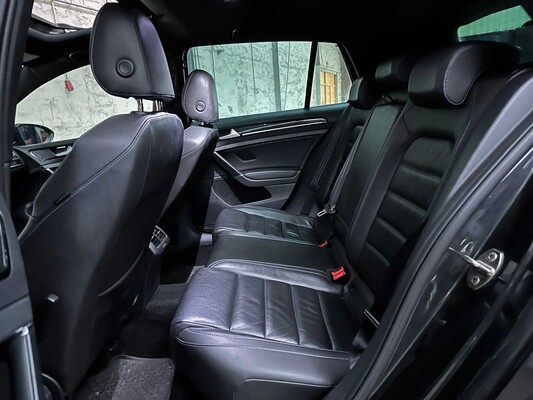 Volkswagen Golf GTE 1.4 TSI 150 PS 2015, 9-ZVB-02