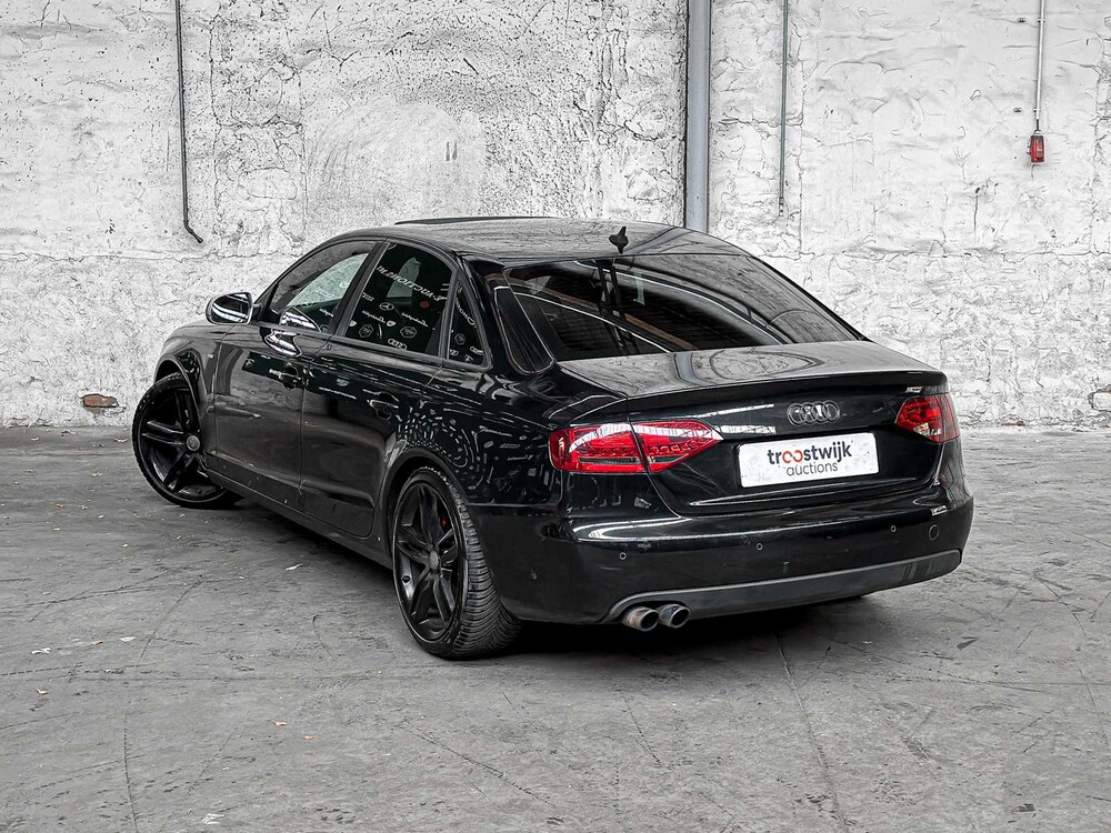 Audi A4 Limousine 2.0 TFSI quattro Pro Line S 211 PS 2010 (Org-NL), 77-LXF-2