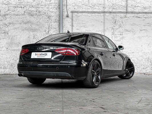 Audi A4 Limousine 2.0 TFSI quattro Pro Line S 211 PS 2010 (Org-NL), 77-LXF-2