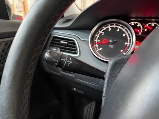 Peugeot 508 SW 1,6 THP Blue L. Exe. 157 PS 2012, 33-TDJ-1
