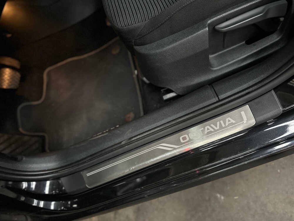 Skoda Octavia Combi 1.2 TSI Grt Eleg Bns 110 PS 2014