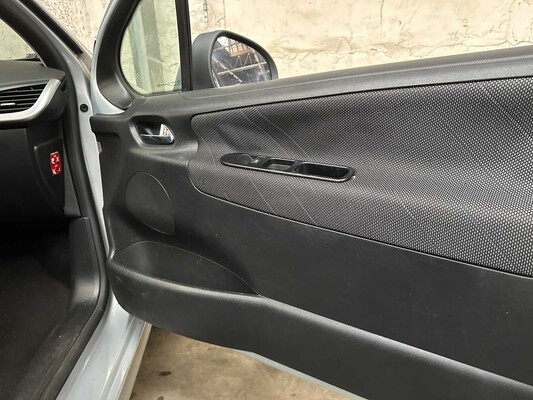 Peugeot 207 1.4 VTi XS Pack 95Pk 2007, 43-SRF-3