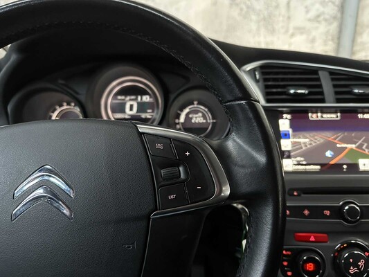 Citroen C4 1.2 PureT.Feel Coll. 110pk 2016, RK-602-V