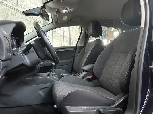 Citroen C4 1.2 PureT.Feel Coll. 110pk 2016, RK-602-V