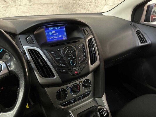 Ford Focus Wagon 1.6 tdci 105pk 2012, 56-ZFS-9