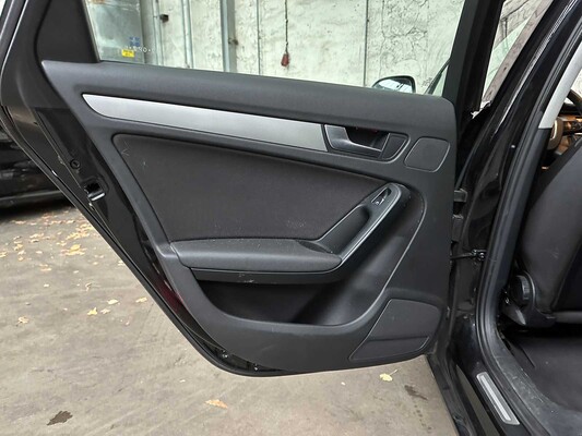 Audi A4 Limousine 1.8 TFSI Pro Line Business 160 PS 2008, 32-GPZ-8