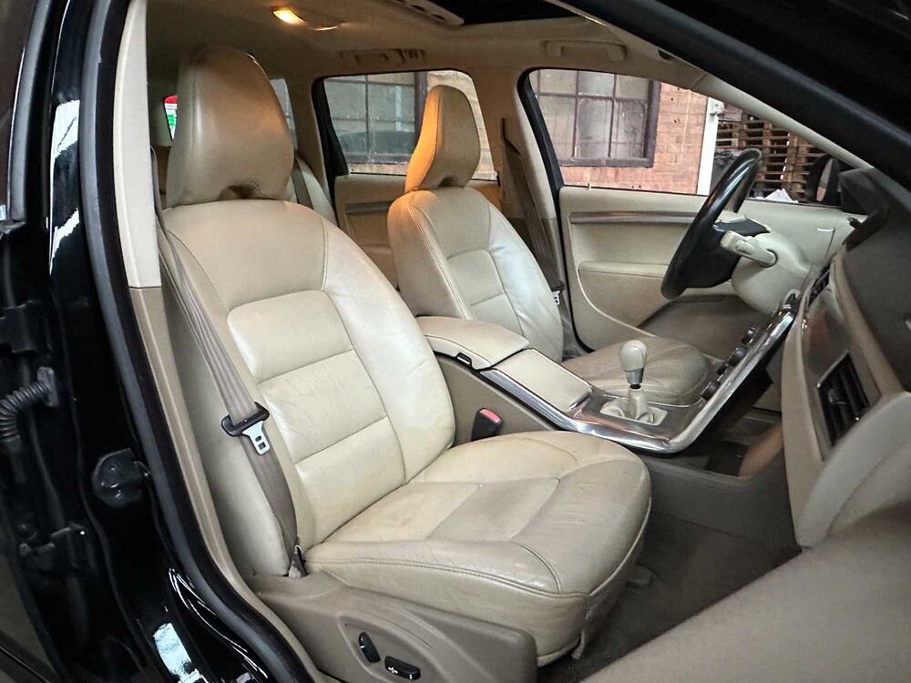 Volvo V70 1.6 T4 Lim. Edition 179HP 20011, 42-RRK-6